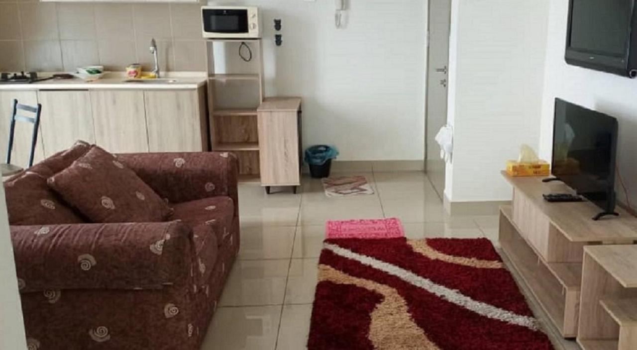 Cosy Corner Mutiara Walkin Distance To Hospital Apartemen